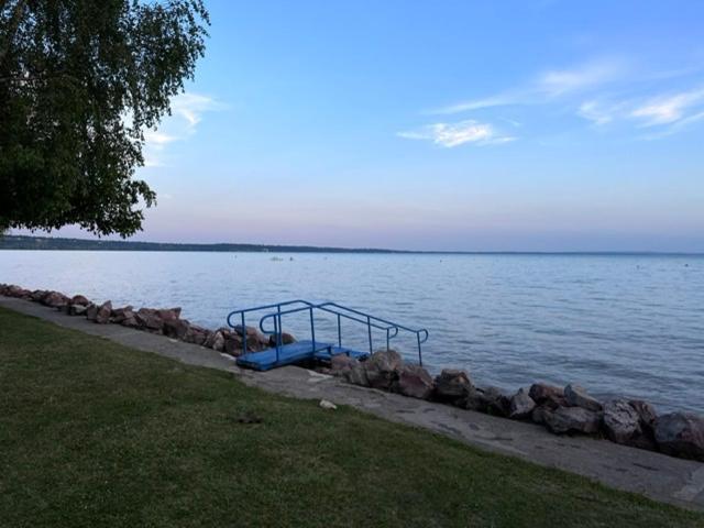 Balatonakarattya Magaspart Dış mekan fotoğraf